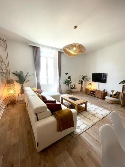 L'Echappee Chic Au Coeur De Valence Appartement Valence  Buitenkant foto