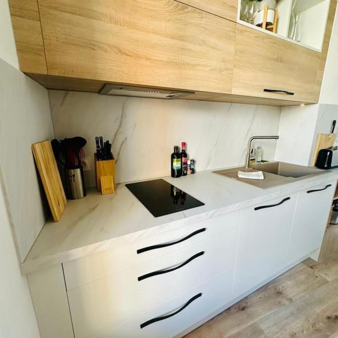 L'Echappee Chic Au Coeur De Valence Appartement Valence  Buitenkant foto