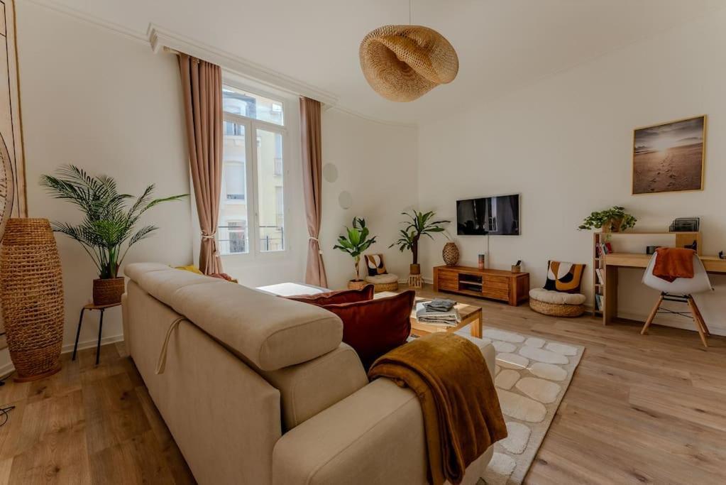 L'Echappee Chic Au Coeur De Valence Appartement Valence  Buitenkant foto